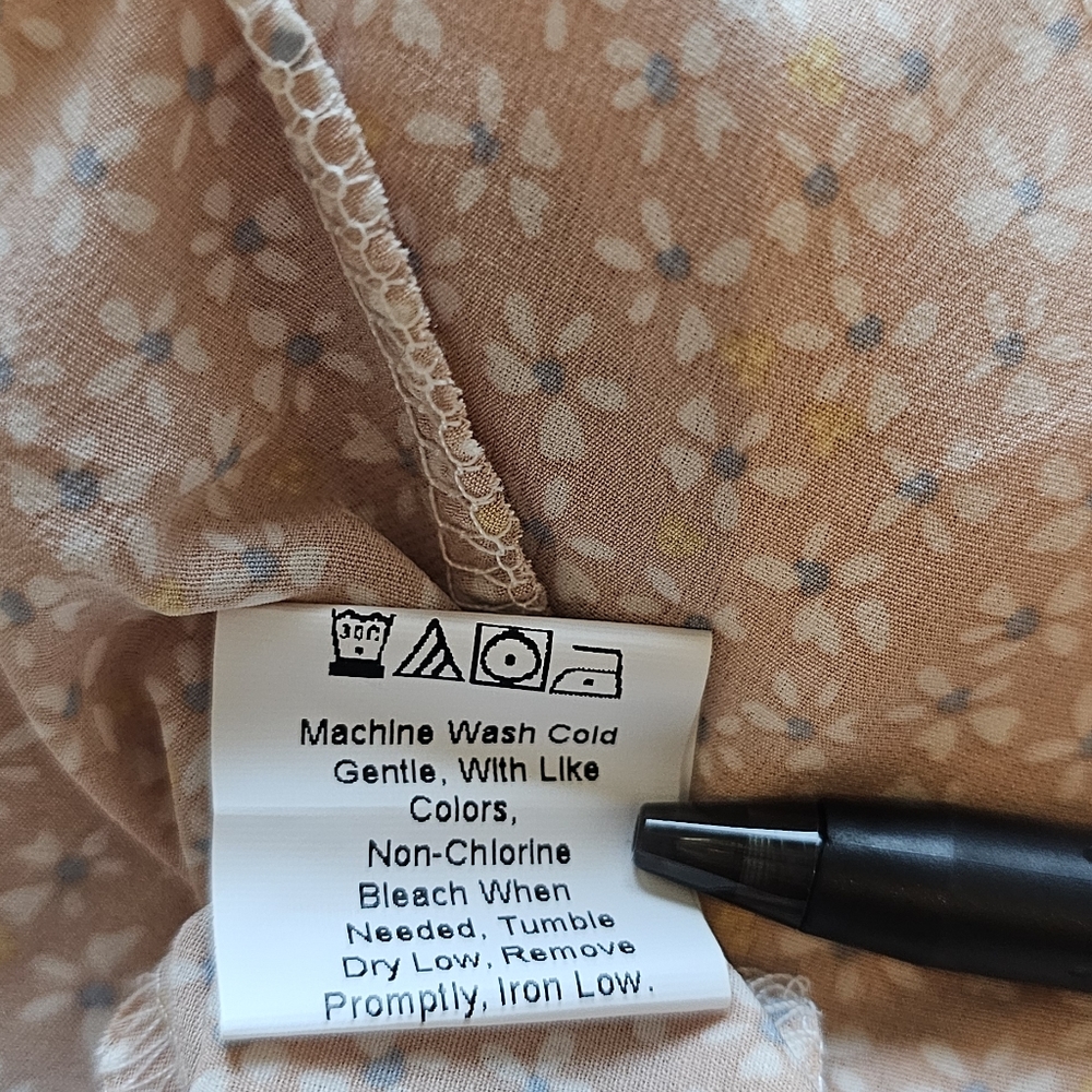 ⭐ 3 for $18 ⭐ Shein Peach Mini Skirt size Small - Picture 6 of 8